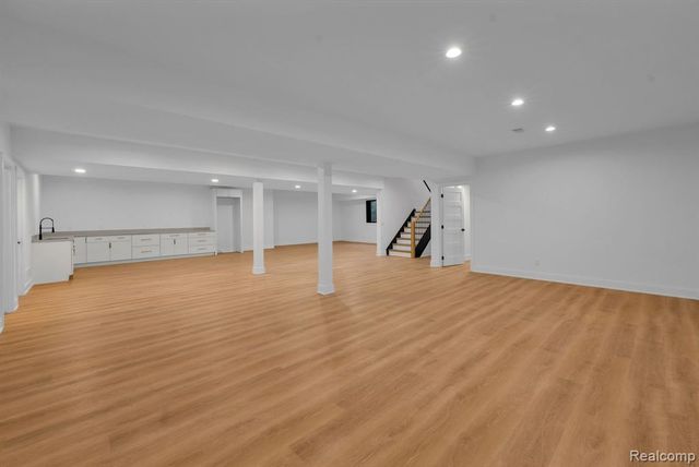 4546 Niagara Lane, Bloomfield Hills, MI 48301