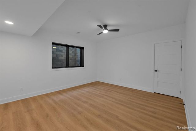 4546 Niagara Lane, Bloomfield Hills, MI 48301