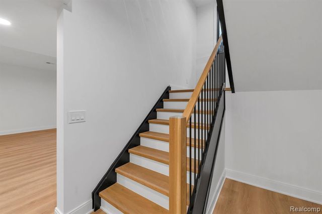 4546 Niagara Lane, Bloomfield Hills, MI 48301