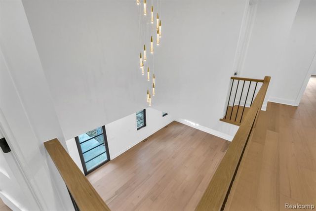 4546 Niagara Lane, Bloomfield Hills, MI 48301