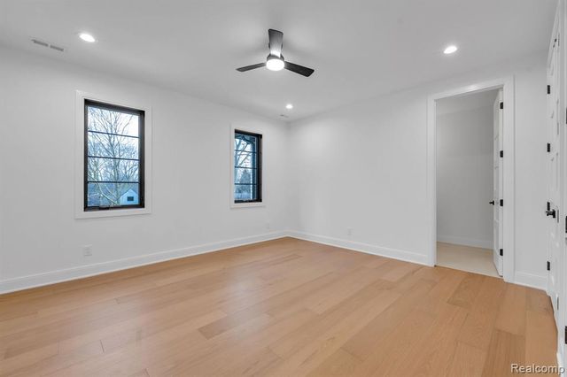 4546 Niagara Lane, Bloomfield Hills, MI 48301