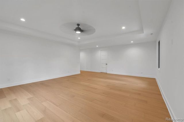 4546 Niagara Lane, Bloomfield Hills, MI 48301