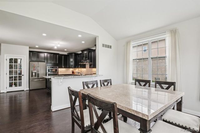 51110 Gulfstream Park Drive, Canton, MI 48188