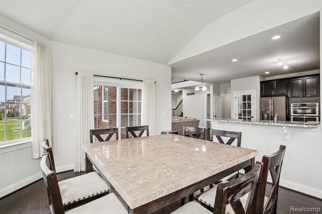 51110 Gulfstream Park Drive, Canton, MI 48188