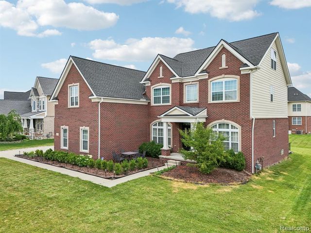 51110 Gulfstream Park Drive, Canton, MI 48188