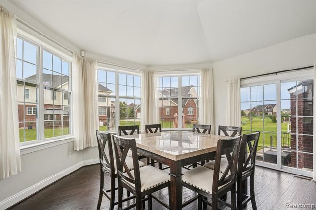 51110 Gulfstream Park Drive, Canton, MI 48188