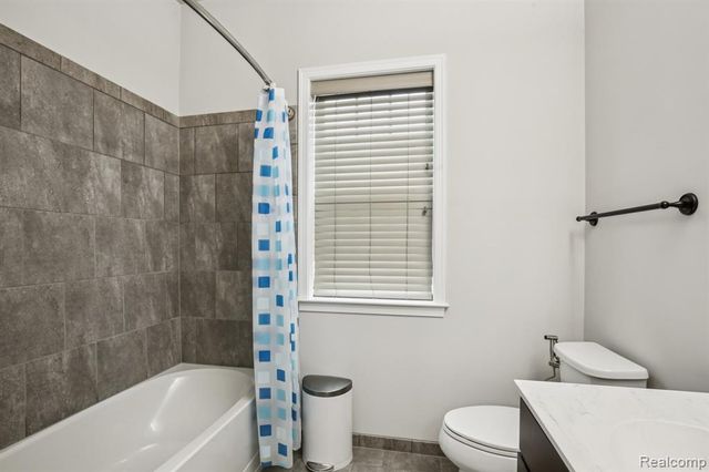 51110 Gulfstream Park Drive, Canton, MI 48188