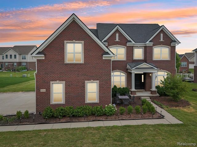 51110 Gulfstream Park Drive, Canton, MI 48188