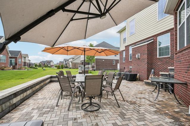 51110 Gulfstream Park Drive, Canton, MI 48188