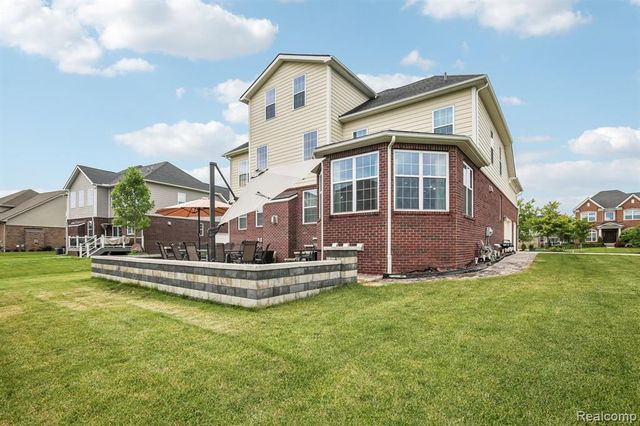 51110 Gulfstream Park Drive, Canton, MI 48188