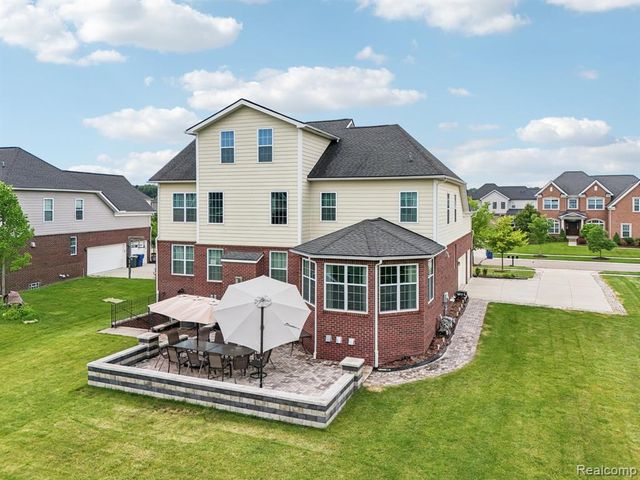51110 Gulfstream Park Drive, Canton, MI 48188