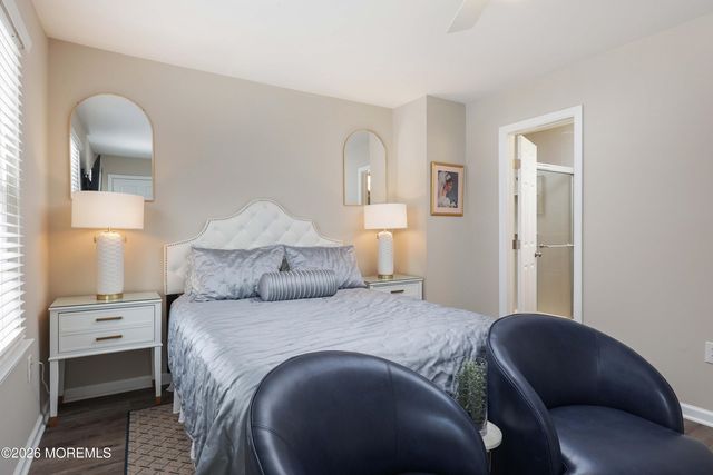 27 Beaumont Court, Tinton Falls, NJ 07724