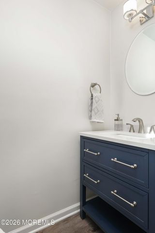 27 Beaumont Court, Tinton Falls, NJ 07724