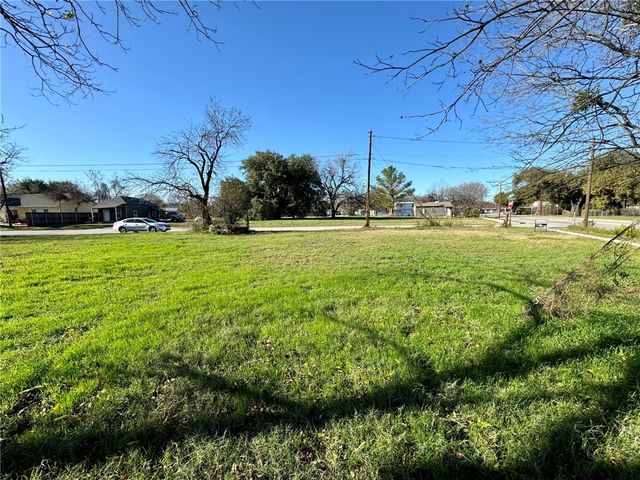 1229 Payne Street, Waco, TX 76704