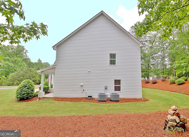 20 Woodchase Drive, Senoia, GA 30276