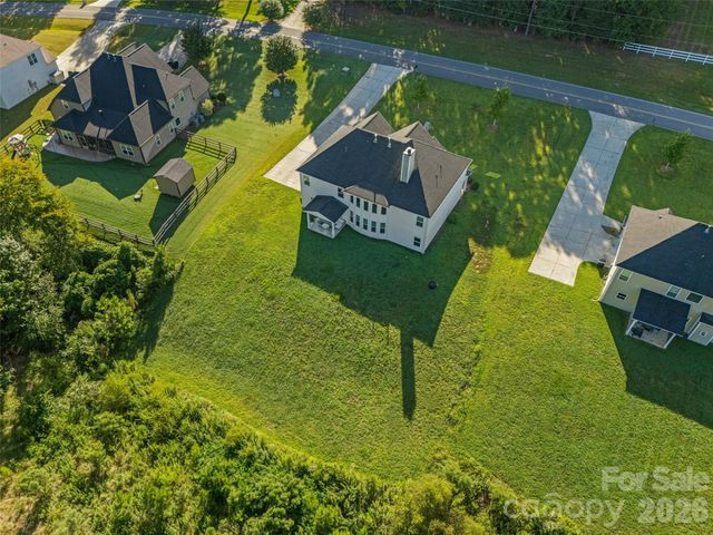 2633 Lakefront Drive, Belmont, NC 28012
