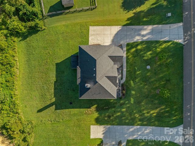 2633 Lakefront Drive, Belmont, NC 28012