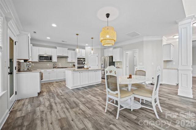 2633 Lakefront Drive, Belmont, NC 28012