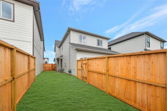 16710 Vibrant Avenue, Hockley, TX 77447