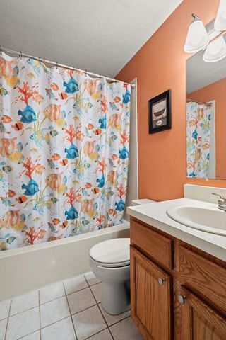 180 Main St 5109, Bridgewater, MA 02324