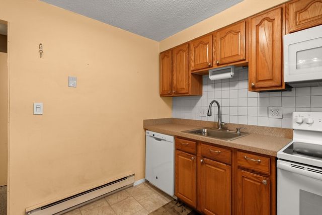 180 Main St 5109, Bridgewater, MA 02324