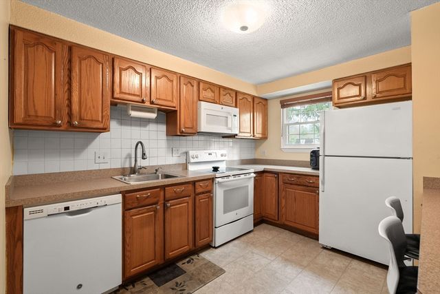 180 Main St 5109, Bridgewater, MA 02324