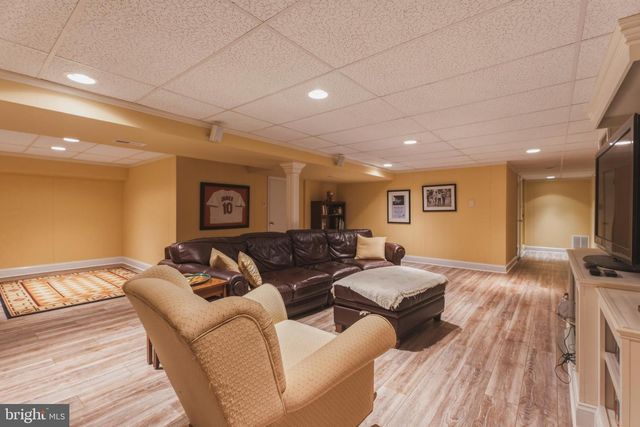 110 GALEWOOD RD, Lutherville Timonium, MD 21093