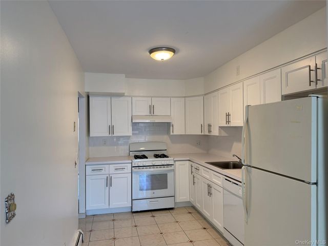 144-44 25th Road, Flushing, NY 11354