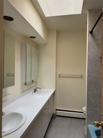 144-44 25th Road, Flushing, NY 11354