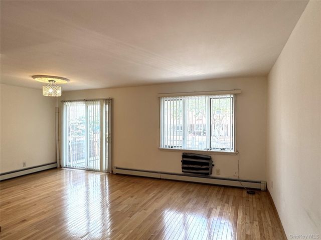 144-44 25th Road, Flushing, NY 11354