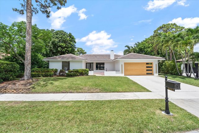 2413 NW 26th Street, Boca Raton, FL 33431