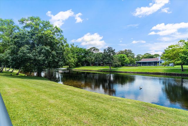 2413 NW 26th Street, Boca Raton, FL 33431