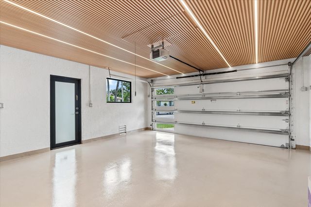 2413 NW 26th Street, Boca Raton, FL 33431