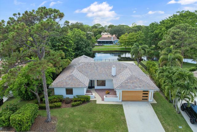 2413 NW 26th Street, Boca Raton, FL 33431