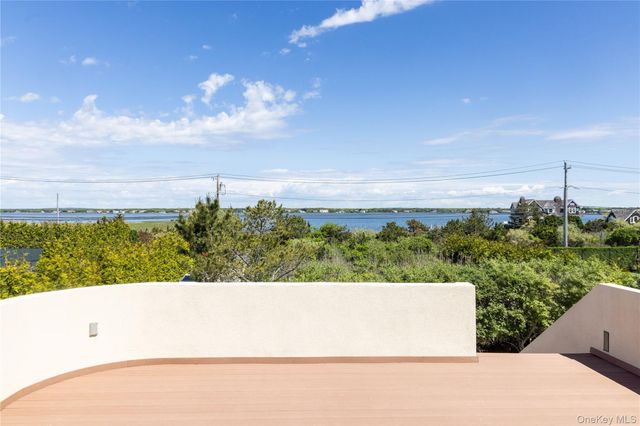 373 Dune Road, Westhampton Beach, NY 11978