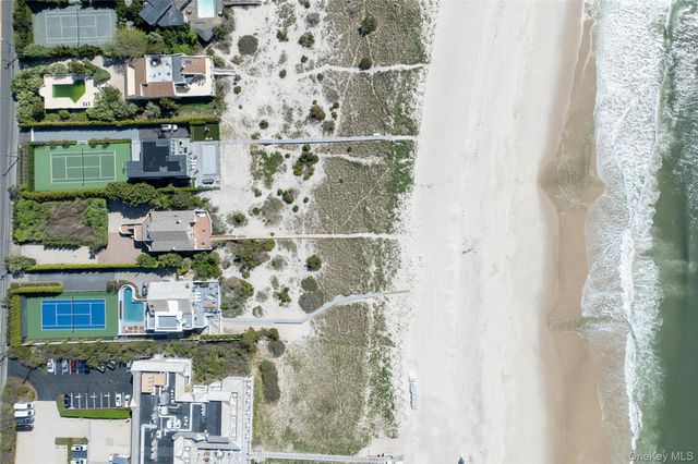 373 Dune Road, Westhampton Beach, NY 11978