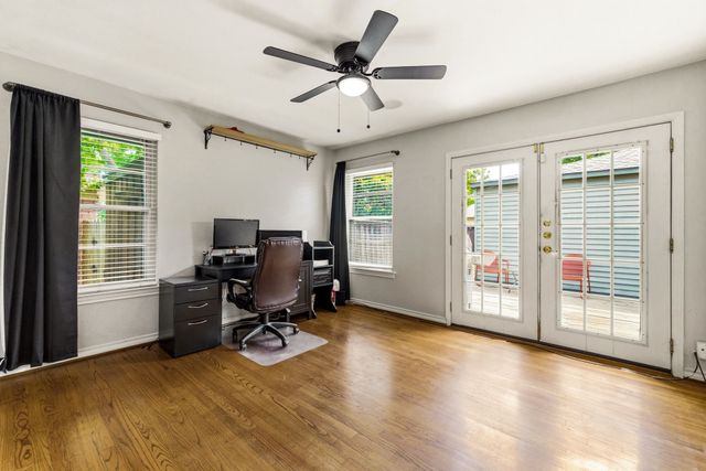 6524 Ravendale Lane, Dallas, TX 75214