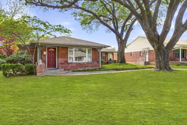 6524 Ravendale Lane, Dallas, TX 75214