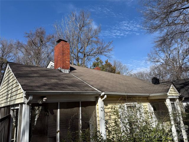 4215 Dinglewood Avenue, Charlotte, NC 28205