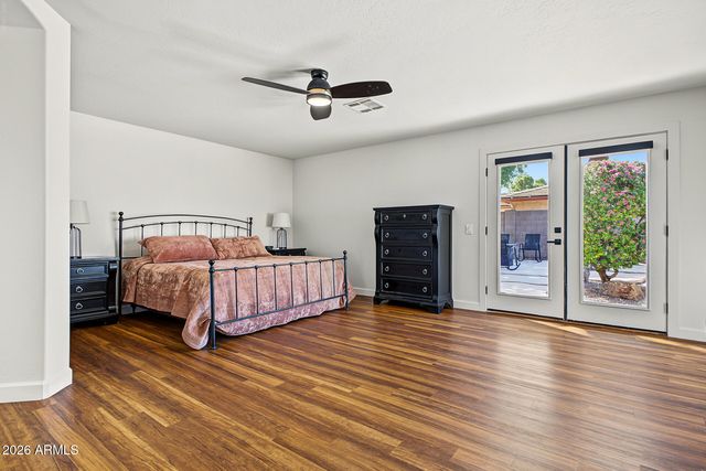 2132 S PENROSE Drive, Gilbert, AZ 85295