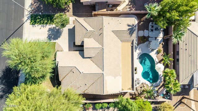2132 S PENROSE Drive, Gilbert, AZ 85295