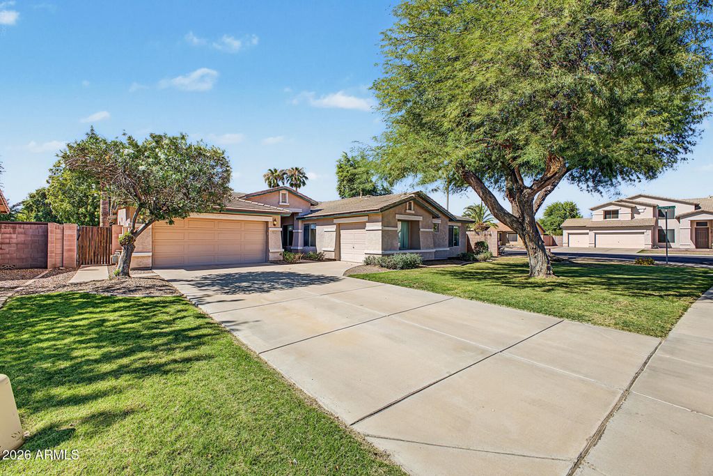 2132 S PENROSE Drive, Gilbert, AZ 85295 — photo 3