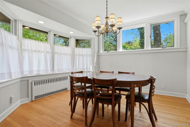 95 6th Avenue, Huntington Station, NY 11746