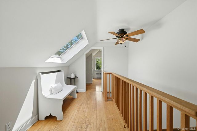 95 6th Avenue, Huntington Station, NY 11746