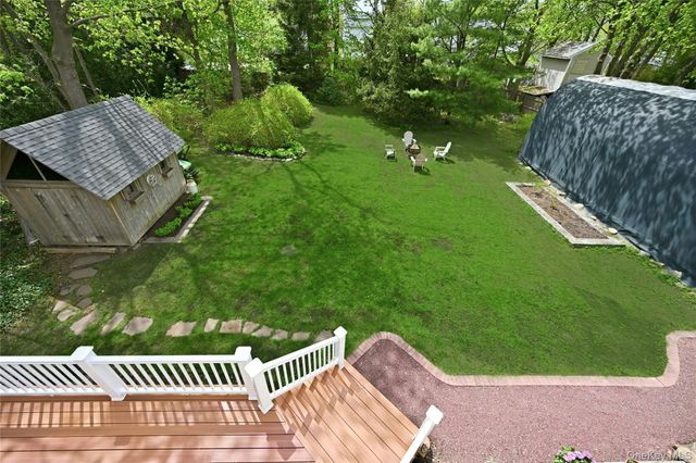 95 6th Avenue, Huntington Station, NY 11746