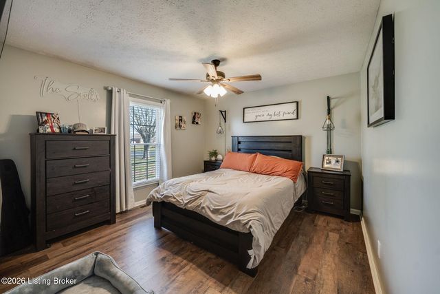 225 Adams Dr, Mt Washington, KY 40047