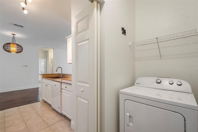 142 SOUTHERN PECAN CIRCLE 205, Winter Garden, FL 34787
