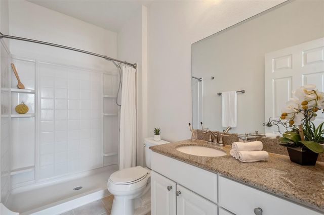 142 SOUTHERN PECAN CIRCLE 205, Winter Garden, FL 34787