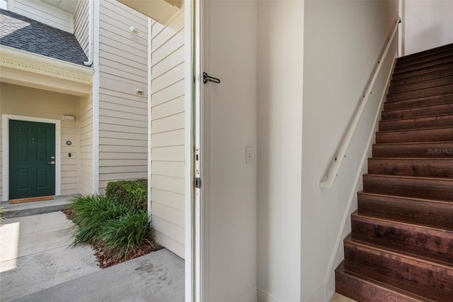 142 SOUTHERN PECAN CIRCLE 205, Winter Garden, FL 34787