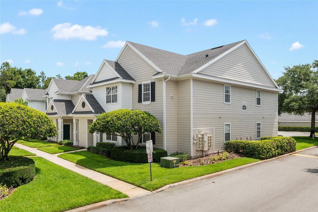 142 SOUTHERN PECAN CIRCLE 205, Winter Garden, FL 34787